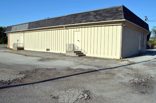 Property photo 2 - Real Estate & Liquor License Auction